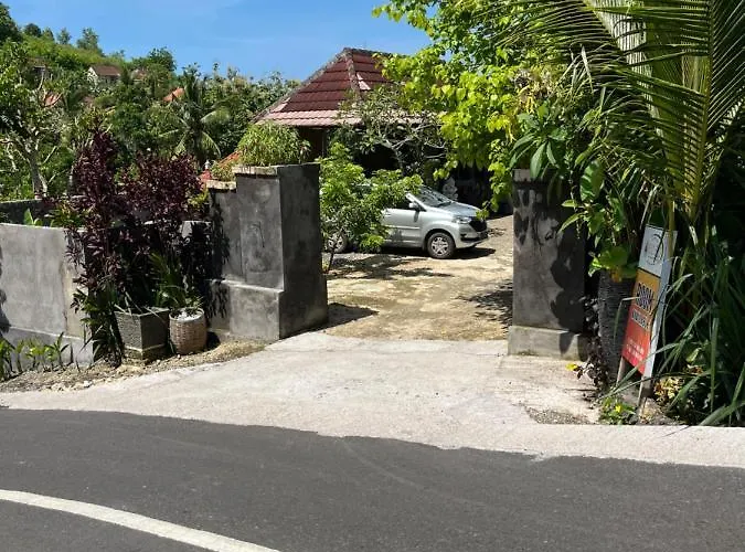 Holy Hills Nusa Penida 2*